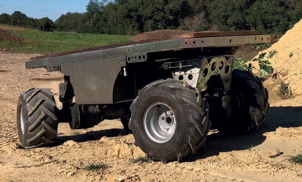 Minitrucks Robotics lève 1,5 million d’euros pour innover dans le transport de charges lourdes