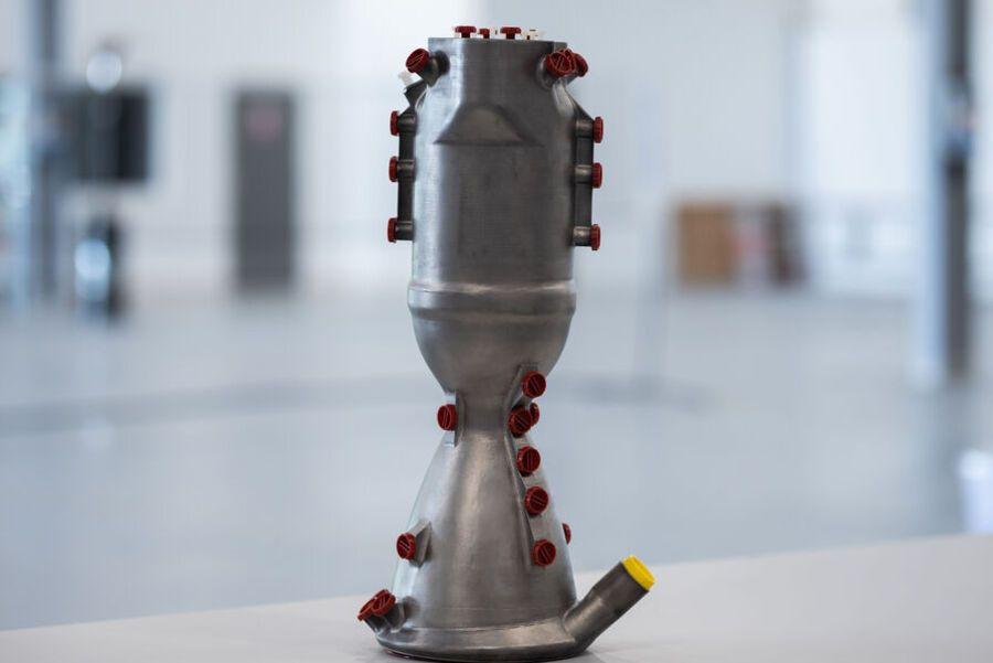 Venture Orbital Systems devient Latitude et lève 10 M€